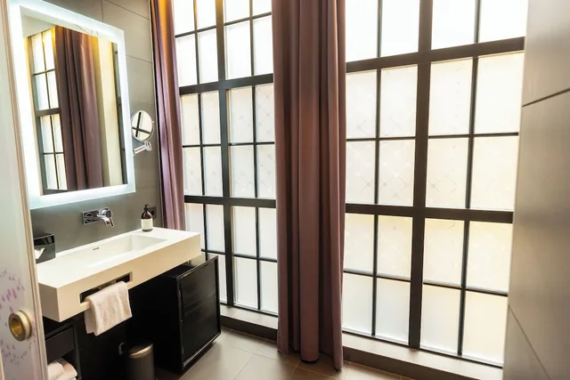 غرفة قياسية بسرير كوين، Hotel NO13, Ascend Hotel Collection 7/8