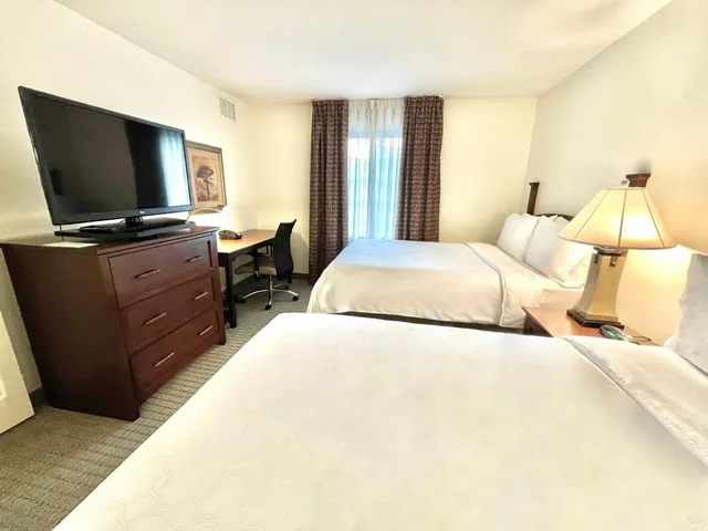 2 Bedrooms, Suite, 2 Bathrooms, Accessible، STAYBRIDGE SUITES DETROIT-NOVI 6/10