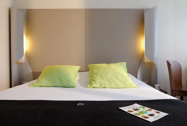 Next Generation, Double Bed، Campanile Chateau Thierry 1/10