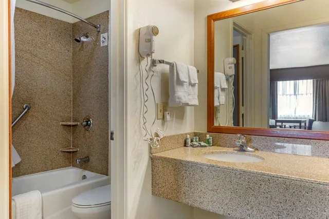 غرفة بسرير كينج، Best Western Caprock Inn 4/6