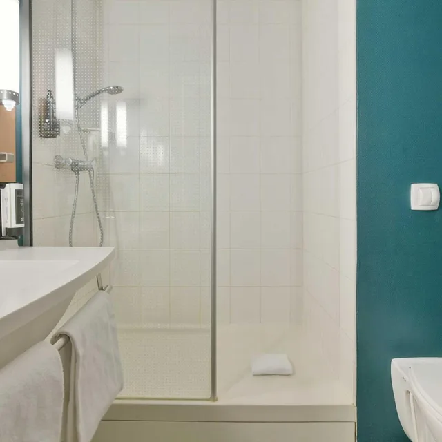 غرفة سوبيريور بسرير مزدوج، B&B HOTEL Le Mans Centre Cathedrale 4/5