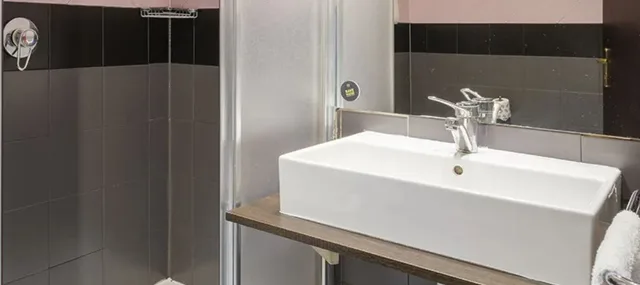 غرفة قياسية مزدوجة، B&B Hotel Faenza 2/2
