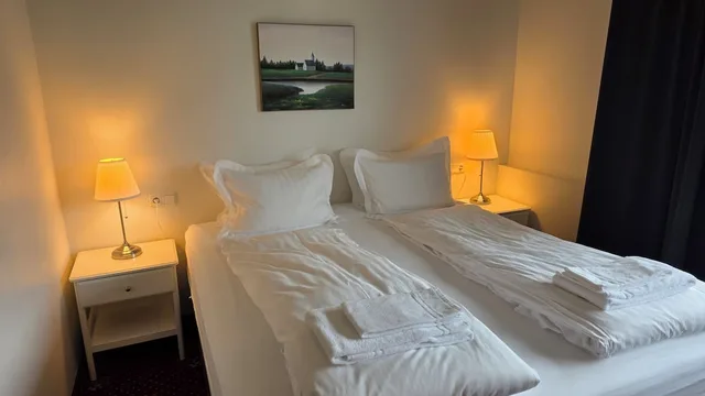غرفة سوبيريور بسرير كينج بإطلالة على الجبل، Húsavík Cape Hotel 2/4