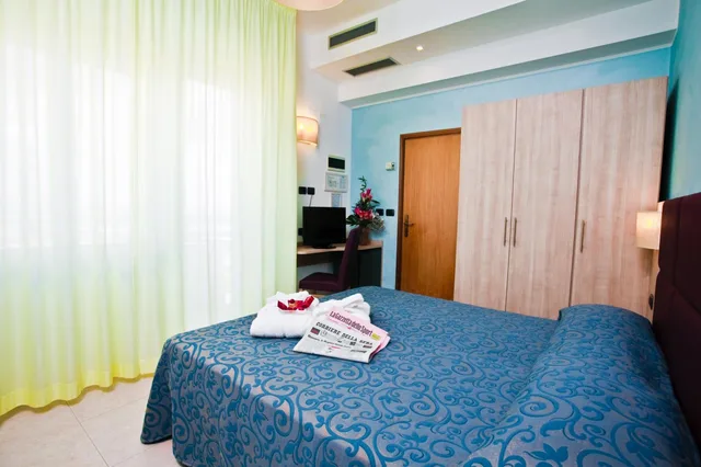 غرفة عائلية بشرفة، Hotel Levante 1/3