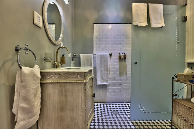 Deluxe, Double Bed, Parker Cottage 7/7