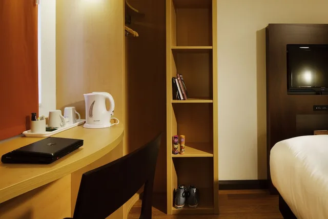 غرفة بسريرين منفصلين، Ibis London Luton Airport 8/8