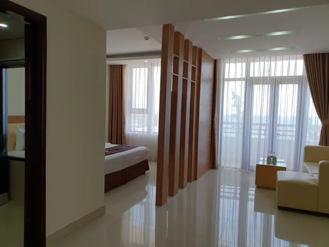 جناح تنفيذي بسرير مزدوج، Phu Cuong Beach Hotel 7/10
