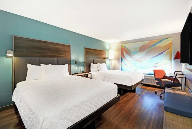غرفة بسريرين كوين، Tru By Hilton Grand Rapids Airport 2/5