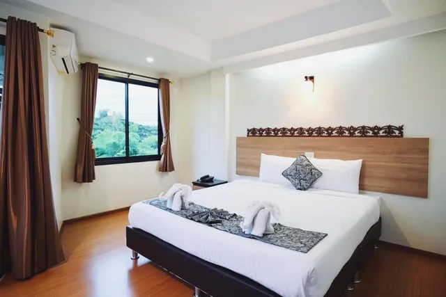 غرفة قياسية بسرير مزدوج، Narai Iyara Palace Lopburi 1/5