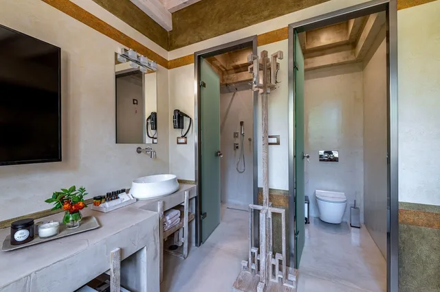 جناح جونيور بسرير كينج، 10GR Boutique Hotel & Wine Bar - Adults Only 2/3