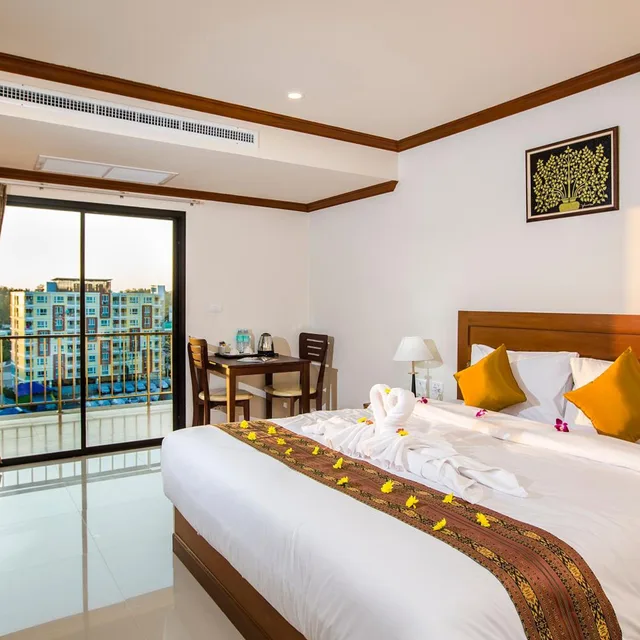 غرفة قياسية بسرير كينج، Airport Resort And Spa 1/7