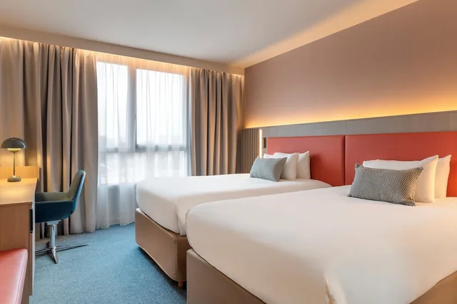 غرفة ديلوكس بسريرين منفصلين، Courtyard By Marriott Paris Saint Denis 2/9