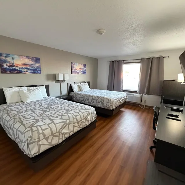 غرفة ديلوكس بسريرين كوين، Motel6 Fond Du Lac, WI 1/6
