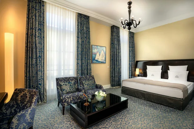 غرفة ديلوكس، Hotel Atlantic Hamburg, Autograph Collection 1/3
