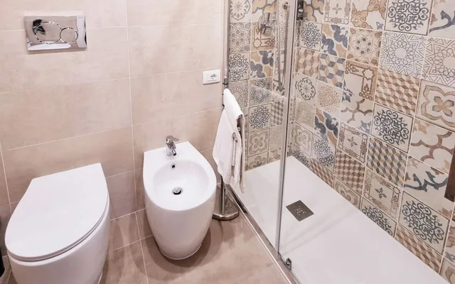غرفة كلاسيكية بسريرين منفصلين بإطلالة على البحر، Hotel Canali, Portofino Coast 2/2