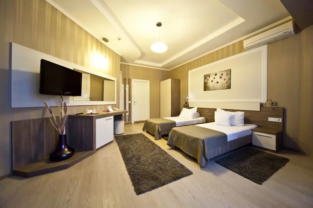 غرفة بسريرين منفصلين، Hotel Confort 2/7