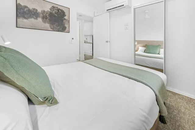 شقة بريميير بسرير كوين، Mackay Seabreeze Apartments 3/7