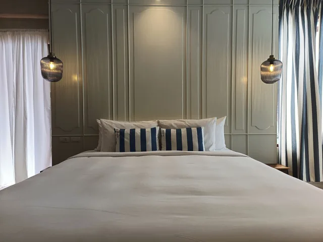 Quayside, Suite, King Bed, Riverside, Bathtub, River View، The Oia Pai Resort And Spa 10/10