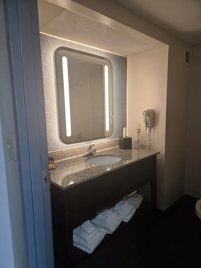 غرفة بسريرين كوين، Hamilton Inn Bessemer 10/10