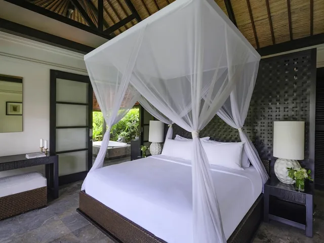 فيلا ملكية بسريرين مزدوجين بـ3 غرف نوم، Peppers Seminyak 6/10