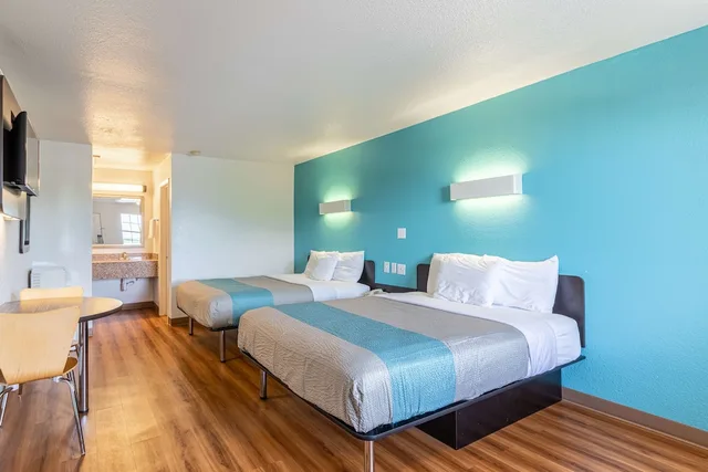 غرفة ديلوكس بسريرين كوين للمدخنين، Motel6 Georgetown, TX 4/7