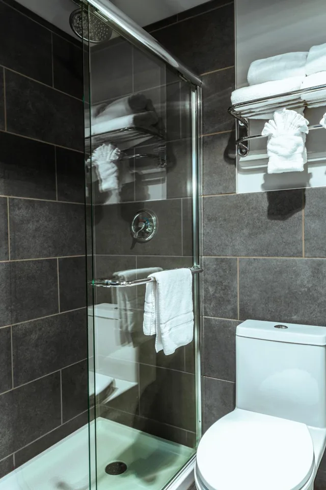 غرفة بسرير كينج، Ruby River Hotel 4/7