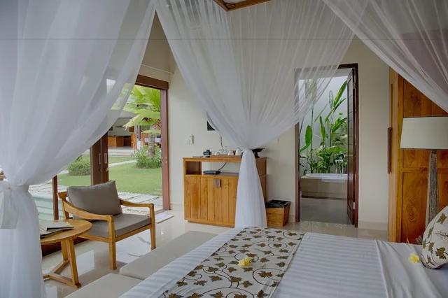 4 Bedrooms, Royal, Pool, Villa, Single Bed, Rice Field View, Villa Santun 6/10