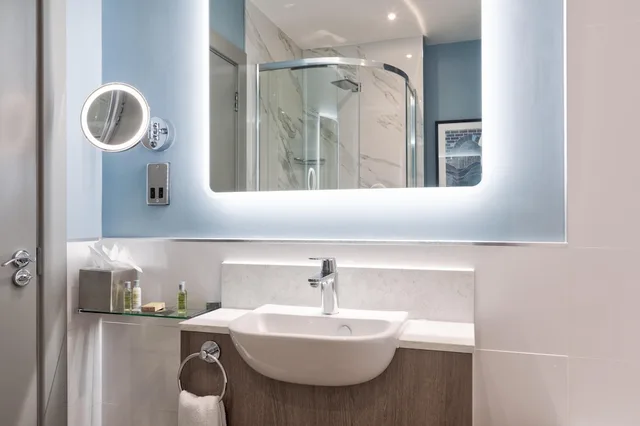 جناح بسرير كينج بغرفة نوم واحدة، DoubleTree by Hilton London Angel Kings Cross 3/6