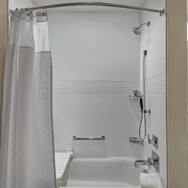 استوديو بسريرين كوين بحوض استحمام لذوي الإعاقة، TownePlace Suites by Marriott Lima 6/9