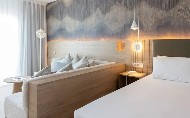 Junior Suite, Twin Beds, Radisson Blu Resort Lanzarote Adults Only 1/4