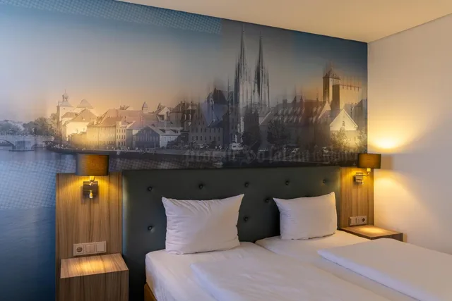 غرفة قياسية بسريرين منفصلين، Atrium im Park Hotel Regensburg 3/4