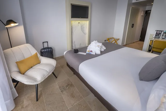غرفة كومفورت بسريرين منفصلين، Hotel SERHS Del Port 5/10