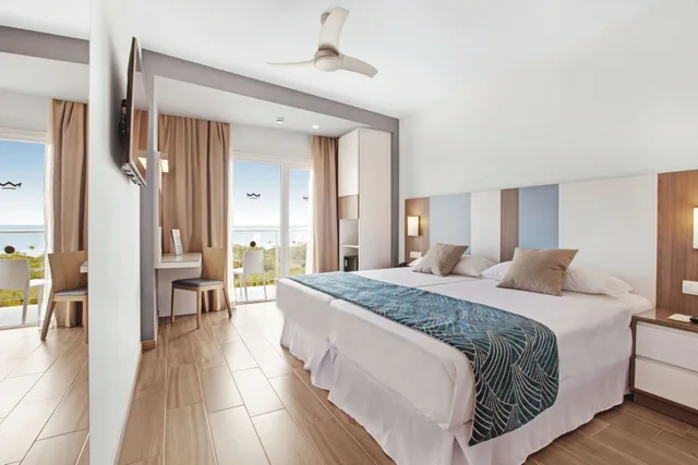 Room, Double Bed, Sea View, Balcony, Riu Festival 2/5