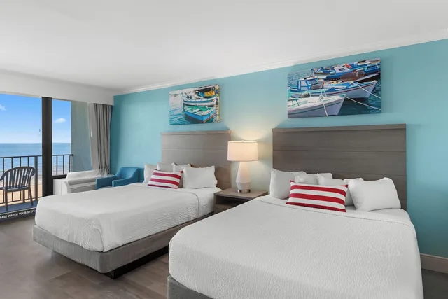 Schooner, Deluxe, Cabana, 2 Queen Beds, Ocean Front، Compass Cove Resort 1/6