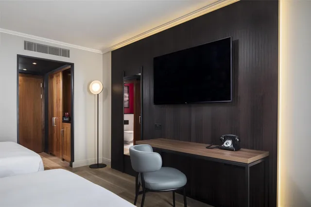غرفة عائلية، Radisson RED London Twickenham 7/7