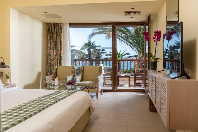 غرفة عائلية بإطلالة على الحديقة، Aquila Rithymna Beach 3/8