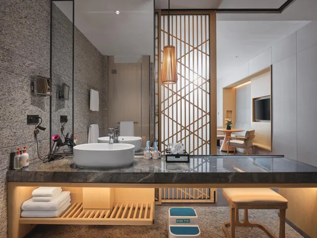 Upgrade, Standard, King Bed، Crowne Plaza Sanya Haitang Bay Resort 5/7