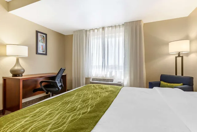 غرفة بسريرين كوين، Comfort Inn & Suites Phoenix North / Deer Valley 4/4
