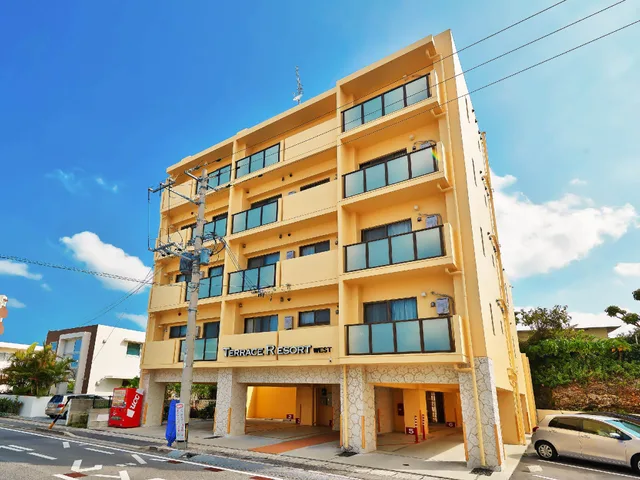غرفة ديلوكس بسريرين منفصلين، Terrace Resort Chatan West 1/1