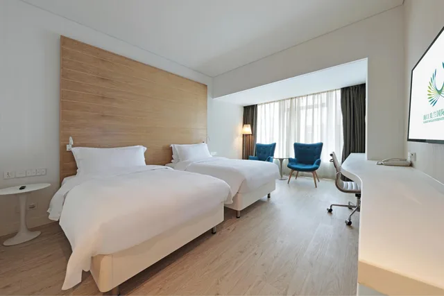 غرفة سوبيريور بسريرين منفصلين، Garden Lane Meilan Airport Hotel Formerly Haikou Meilan Airport Hotel 1/2