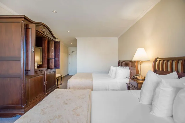 Room, 2 Queen Beds, St Christophe Hotel Spa Ascend Hotel Collection 3/3