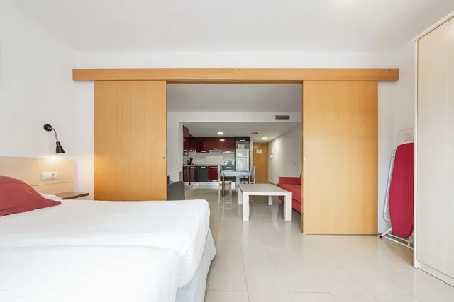 شقة بسريرين منفصلين بغرفة نوم واحدة مع أريكة، Neptuno Apartments 3/10