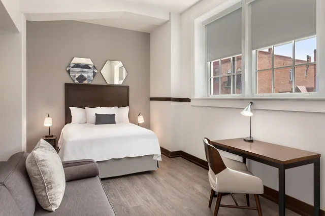 غرفة بسرير كينج لذوي الإعاقة، Leavenworth Local Hotel 1/3
