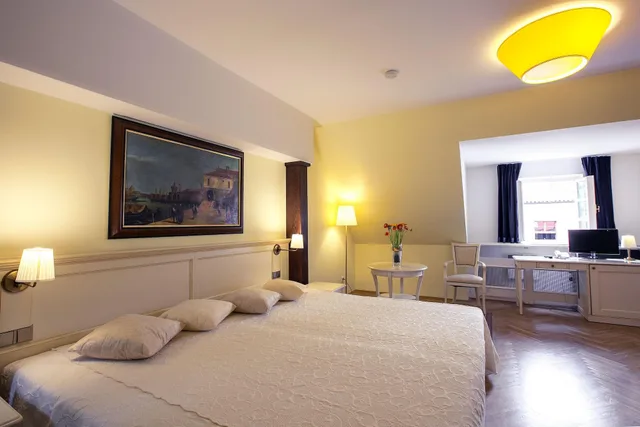غرفة سوبيريور بإطلالة على المدينة، Tyn Yard Residence 3/10