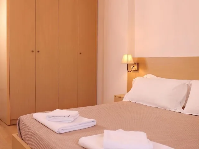 شقة بسرير كوين بشرفة بغرفة نوم واحدة مع أريكة، Hotel Oda 2/3