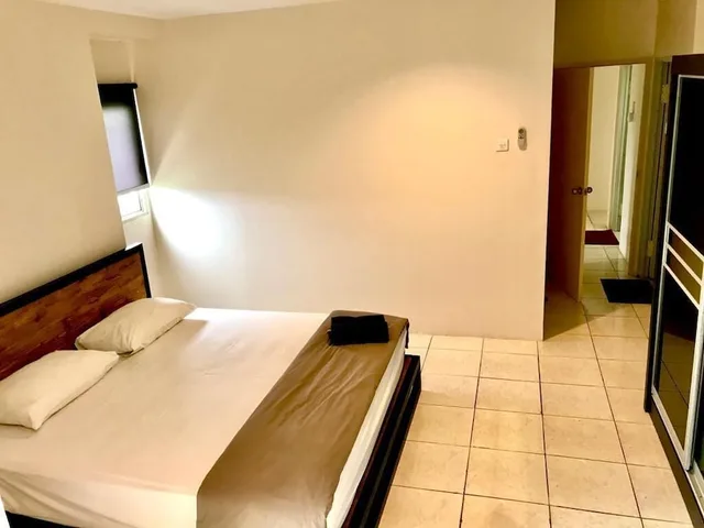 شقة رئاسية بسرير كينج وسريرين كوين بإطلالة على المدينة بـ3 غرف نوم بمطبخ صغير، Apartment Queen Victoria Batam 1/1