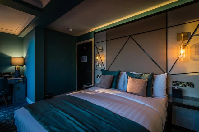 Comfy, Standard, Double Bed، Seven Hotel 3/6