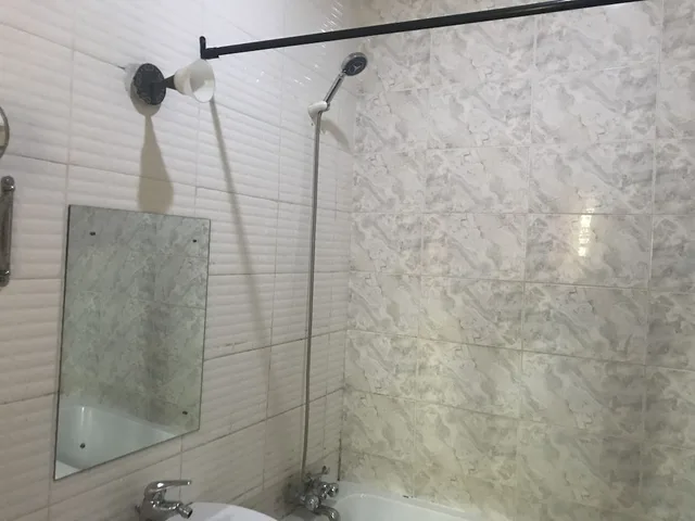 غرفة فاخرة بسرير كينج، Richmond Hills Suites 2/2