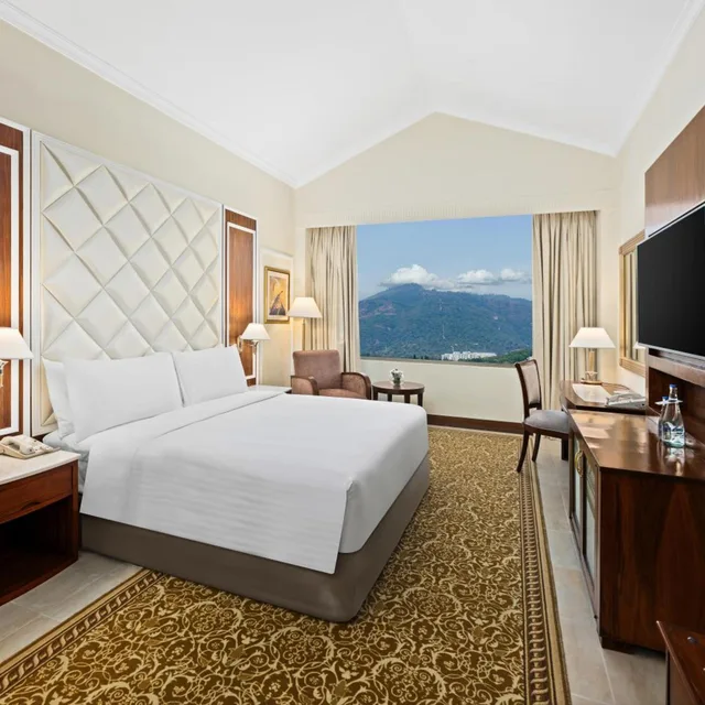جناح تنفيذي تنفيذي بسرير كينج مع دخول الصالة، ISLAMABAD MARRIOTT HOTEL 8/10