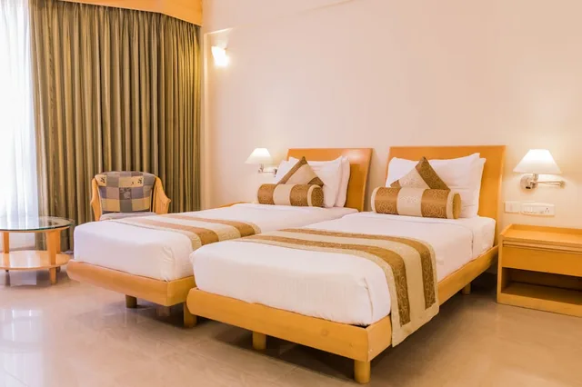 غرفة سوبيريور بسرير كوين، CHANCES RESORT & CASINO 5/10